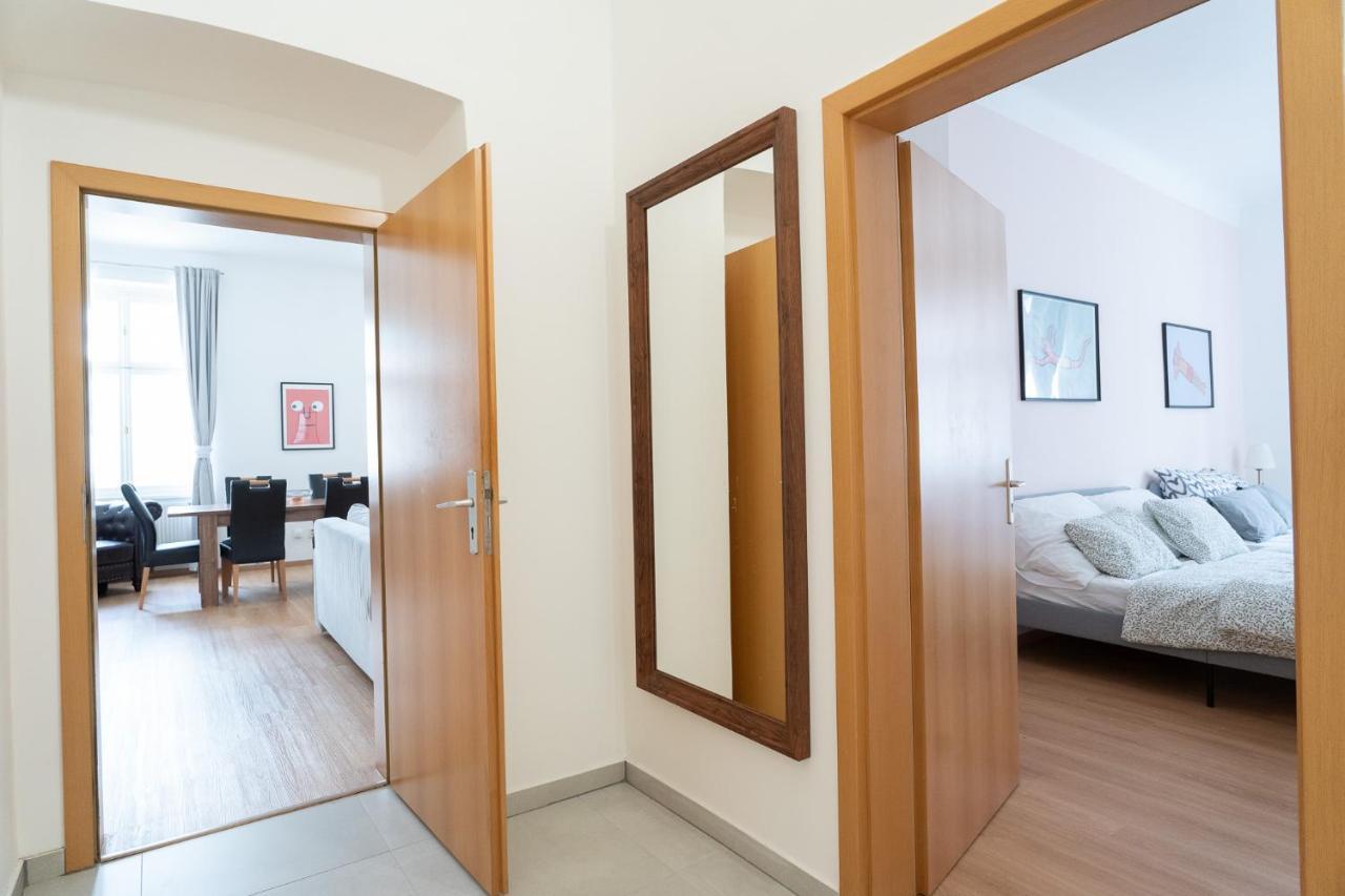 The Dante - Family And Friends Appartement Praag